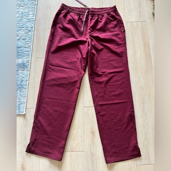 Women’s Medium Jaanuu Scrub Pants - Picture 2 of 3